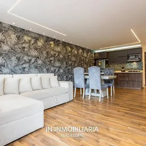 Espectacular 2 Minutos Del Jmc Nuevo Apartamento